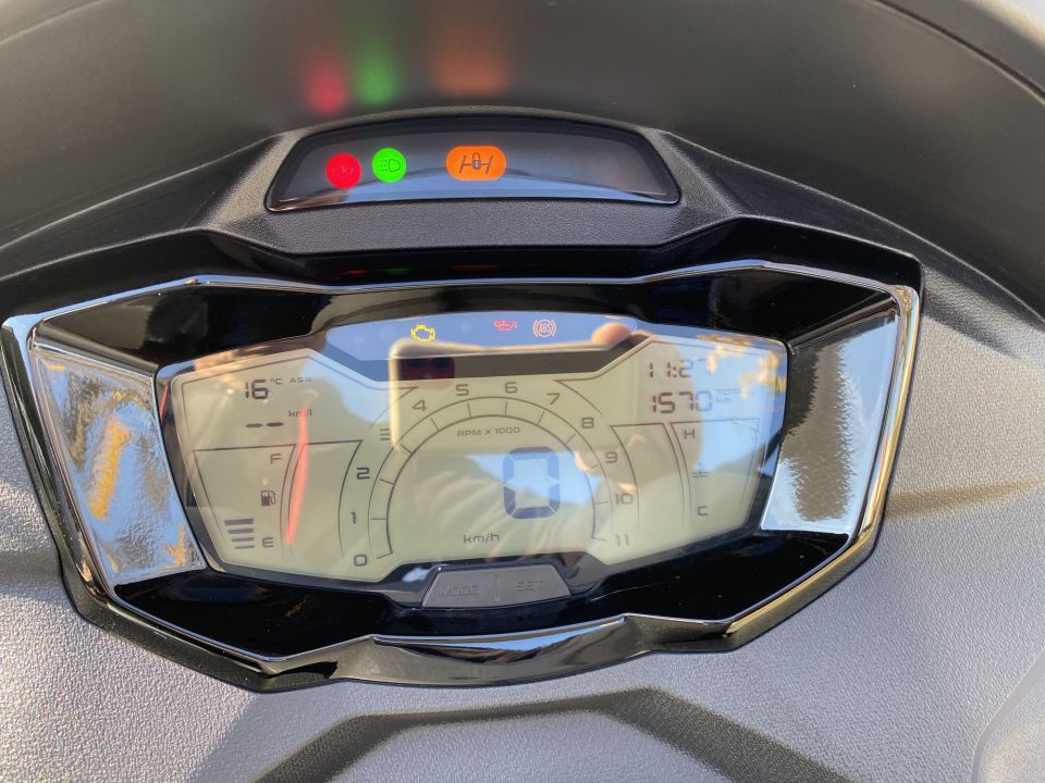 PIAGGIO MP3 310 HPE SPORT 4