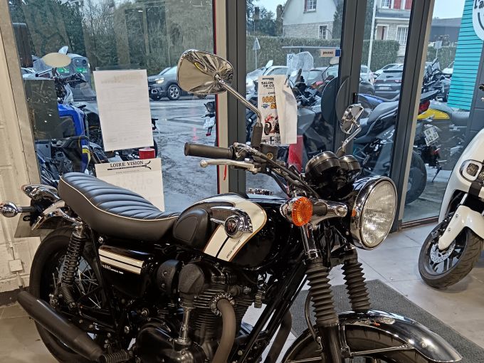 KAWASAKI W 800 4