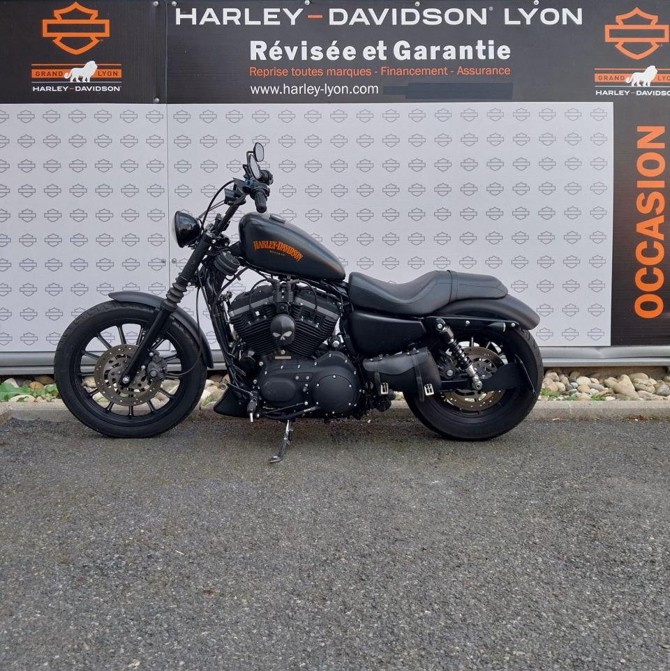 HARLEY-DAVIDSON SPORTSTER IRON 883 4