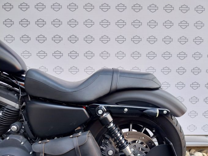HARLEY-DAVIDSON SPORTSTER IRON 883 4