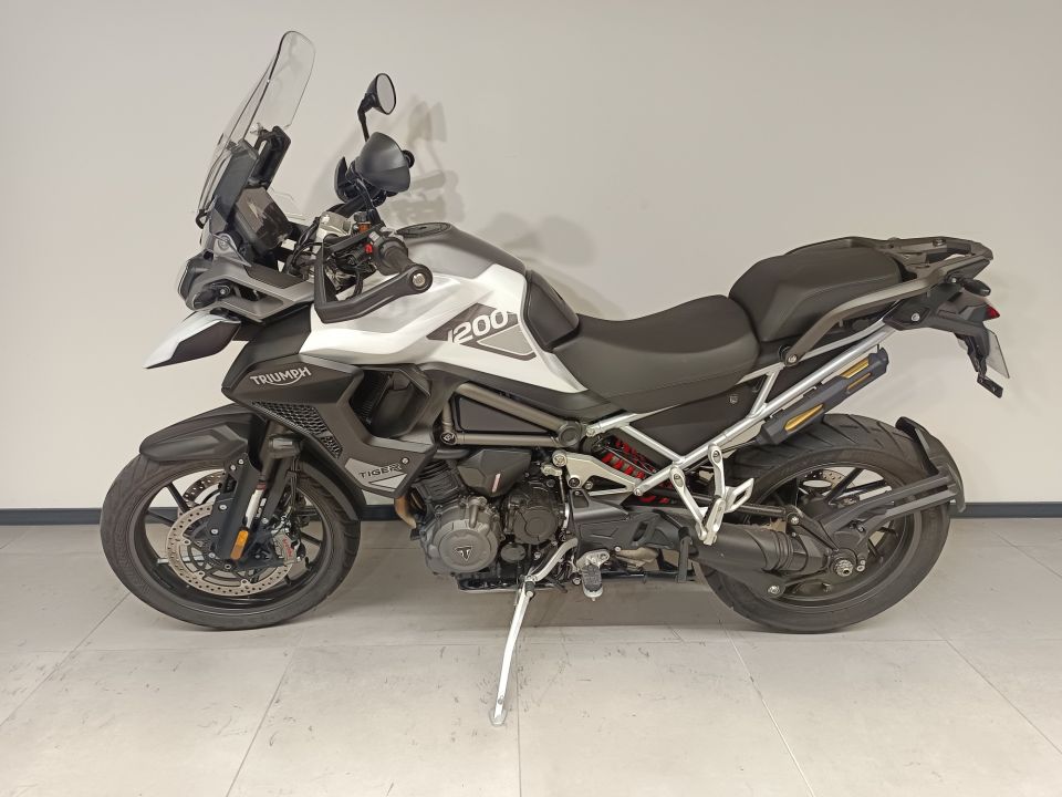 TRIUMPH TIGER 1200 GT PRO 4