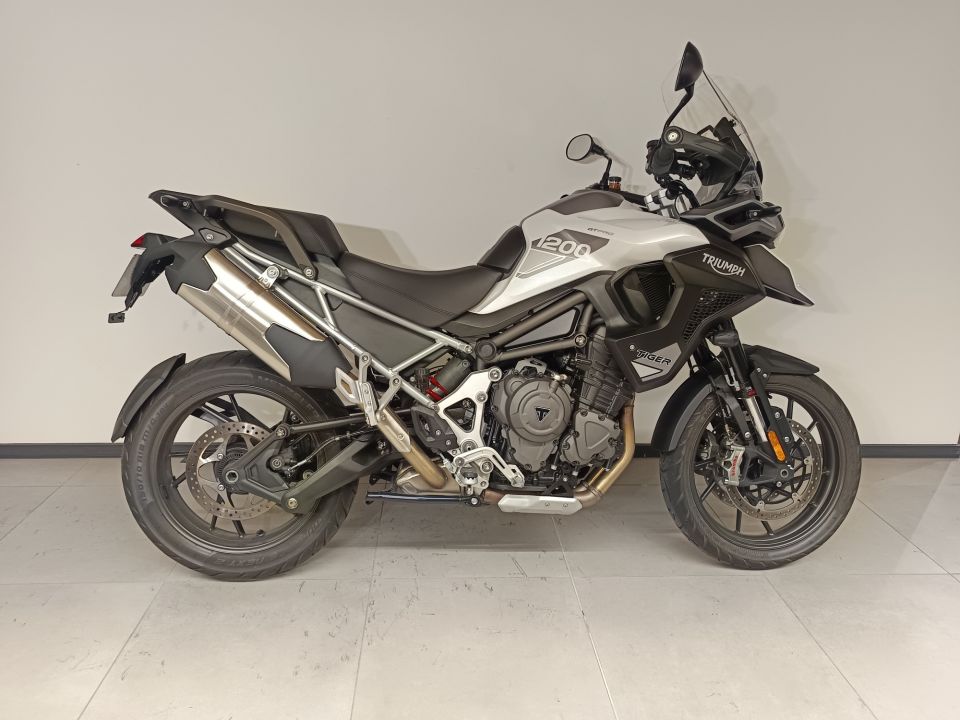 TRIUMPH TIGER 1200 GT PRO 4