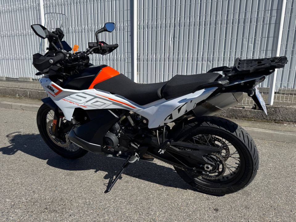 KTM 790 ADVENTURE 4