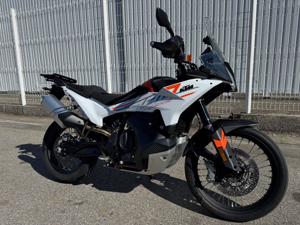 KTM 790 ADVENTURE 4