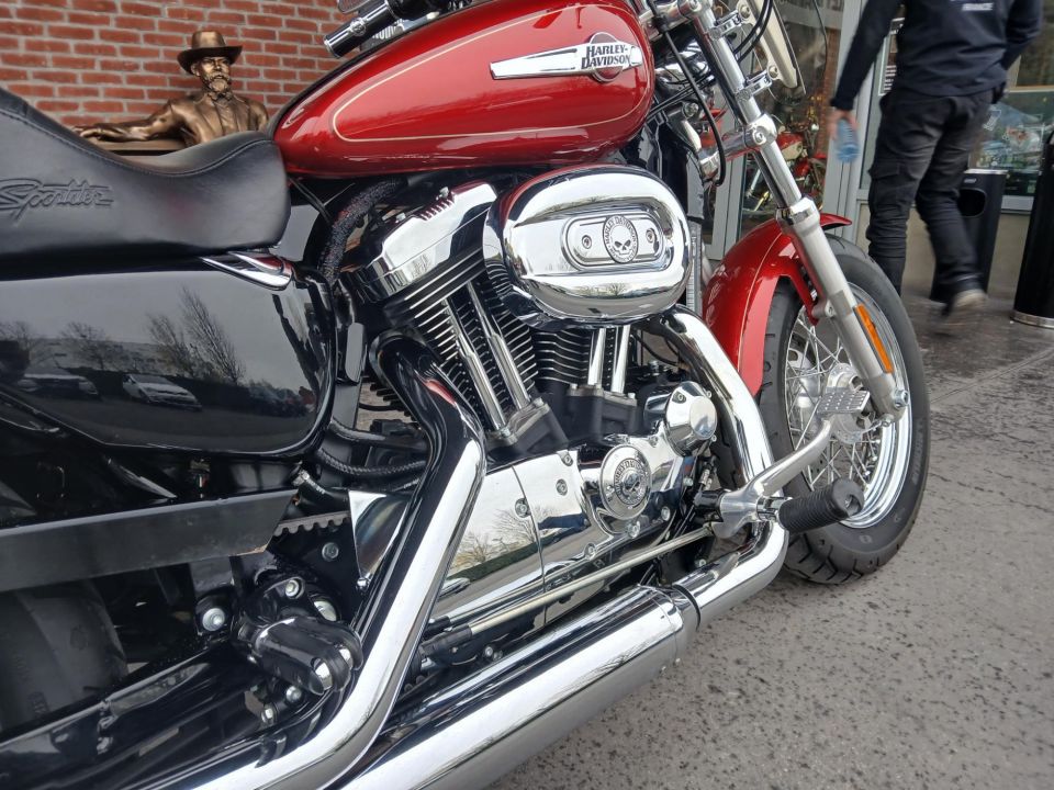 HARLEY-DAVIDSON SPORTSTER 1200 CX 4