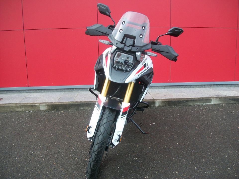 SUZUKI DL V-STROM 1050DE 4