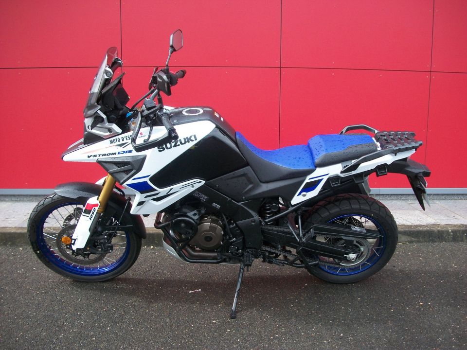 SUZUKI DL V-STROM 1050DE 4