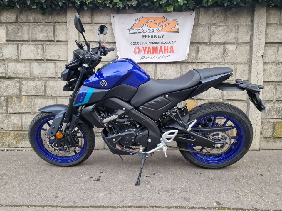 YAMAHA MT-125 ABS 4