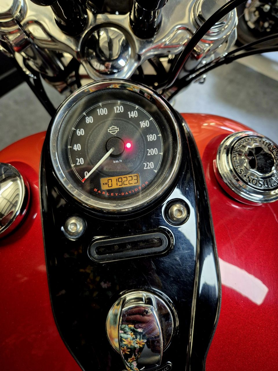 HARLEY-DAVIDSON DYNA WIDE GLIDE 1584 4