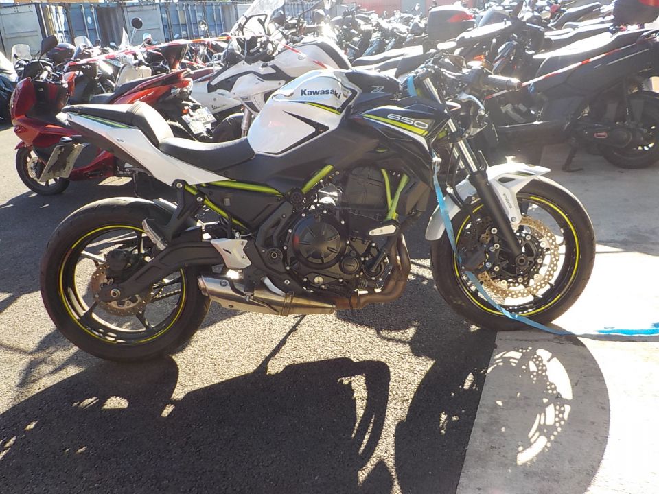 KAWASAKI Z 650 4