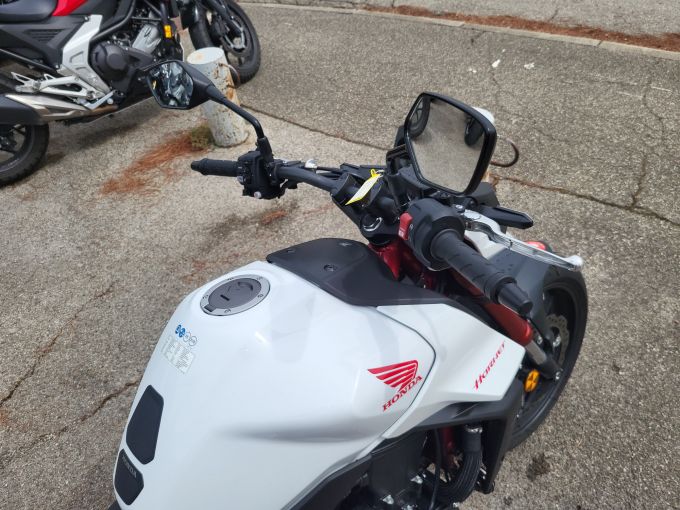 HONDA CB 750 HORNET 4