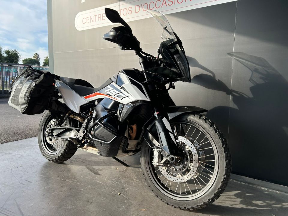 KTM 790 ADVENTURE 4