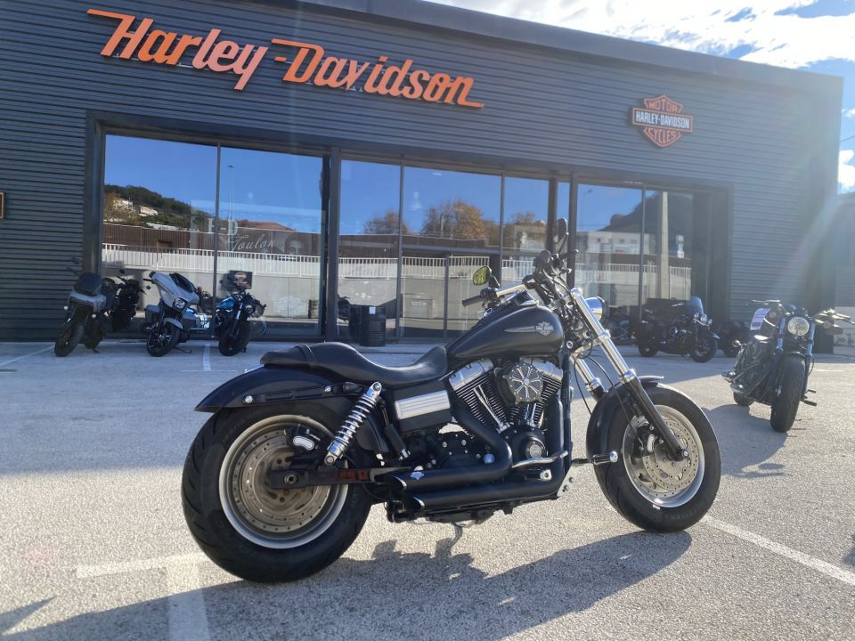 HARLEY-DAVIDSON DYNA FAT BOB 1584 4
