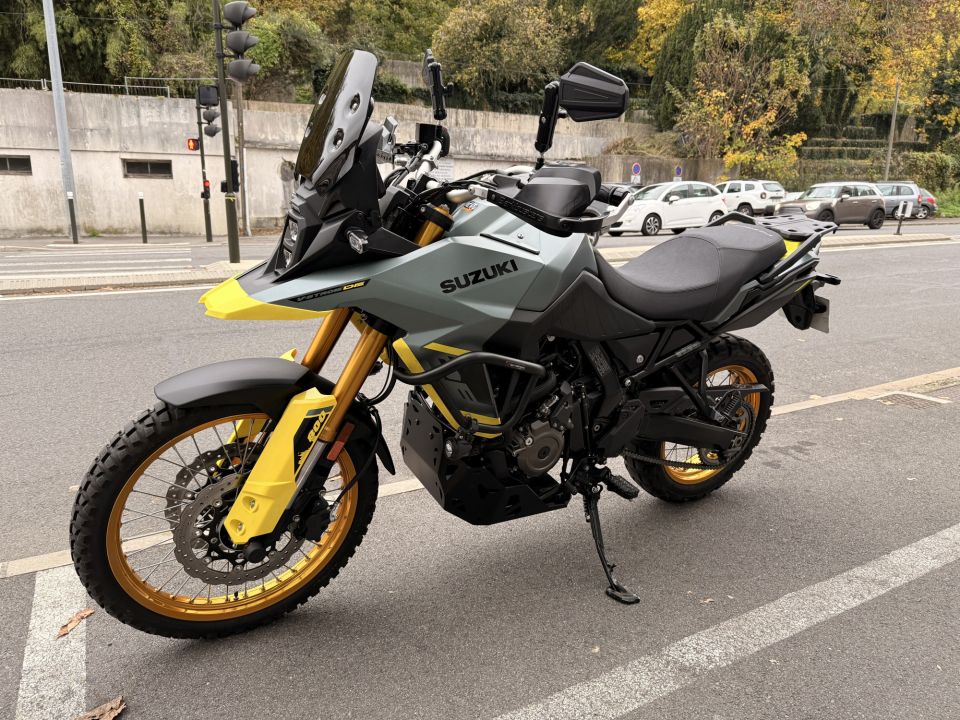SUZUKI V-STROM 800DE 4