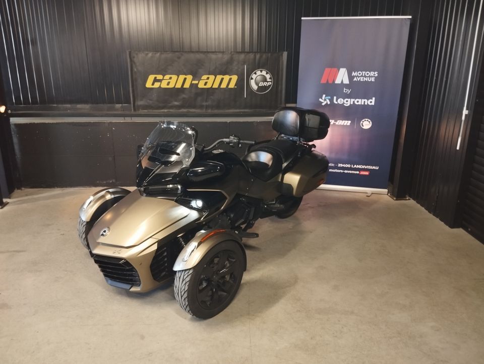 CAN-AM SPYDER F3-T 4
