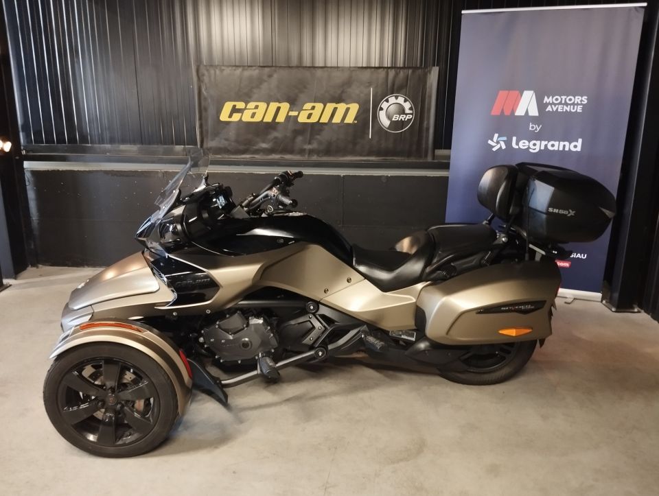 CAN-AM SPYDER F3-T 4