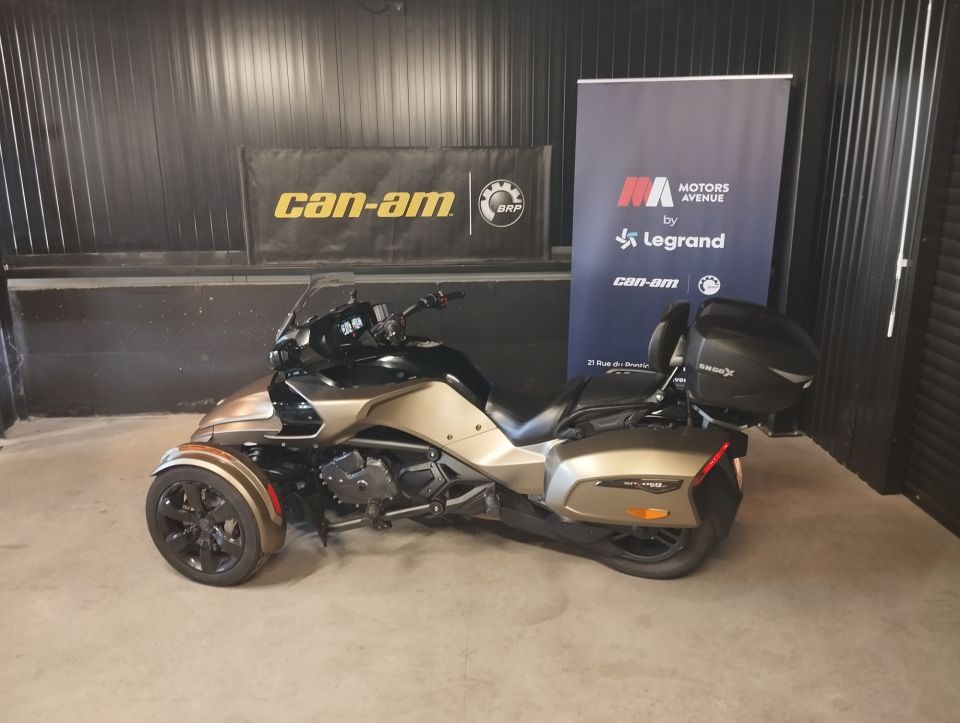 CAN-AM SPYDER F3-T 4