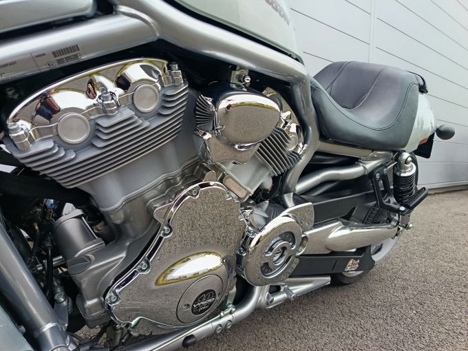 HARLEY-DAVIDSON V-ROD NIGHT ROD 1250 SPECIAL 4