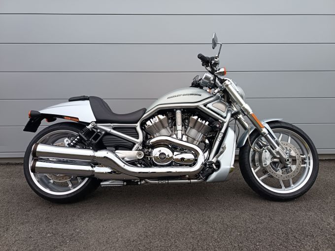 HARLEY-DAVIDSON V-ROD NIGHT ROD 1250 SPECIAL 4