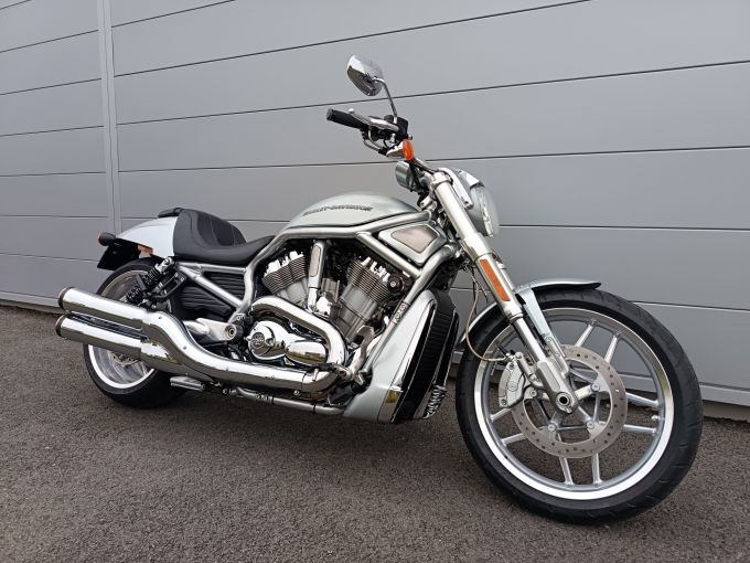 HARLEY-DAVIDSON V-ROD NIGHT ROD 1250 SPECIAL 4