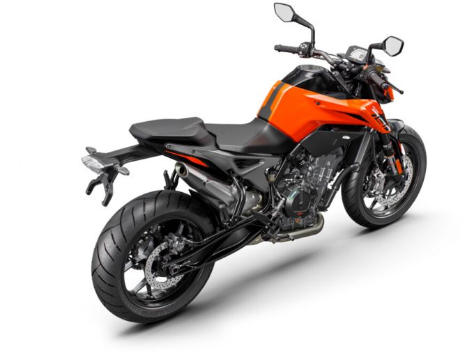 KTM 790 DUKE L 4
