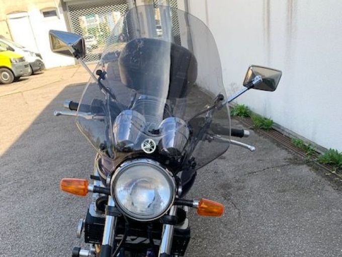 YAMAHA XJR 1300 4