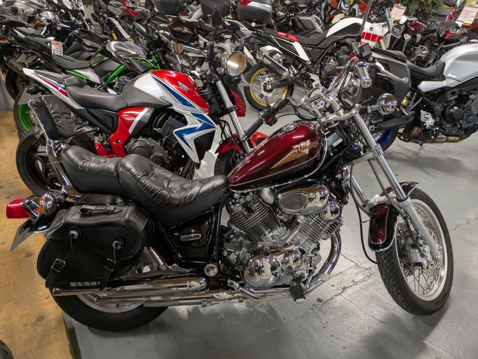 YAMAHA VIRAGO 750 4