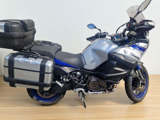 YAMAHA XTZ 1200 E SUPER TENERE 4