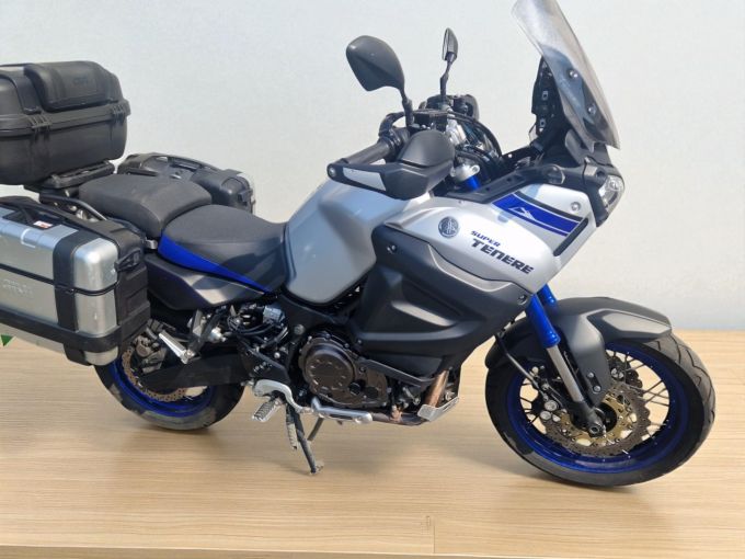 YAMAHA XTZ 1200 E SUPER TENERE 4
