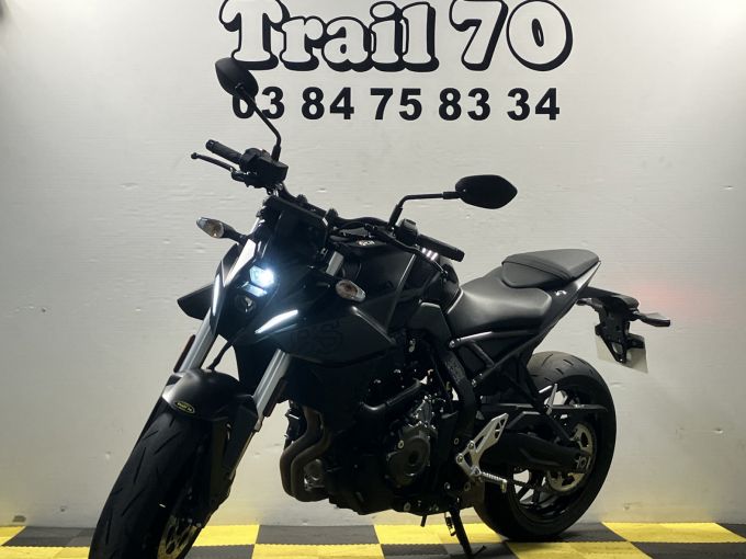 SUZUKI GSX-8S 4
