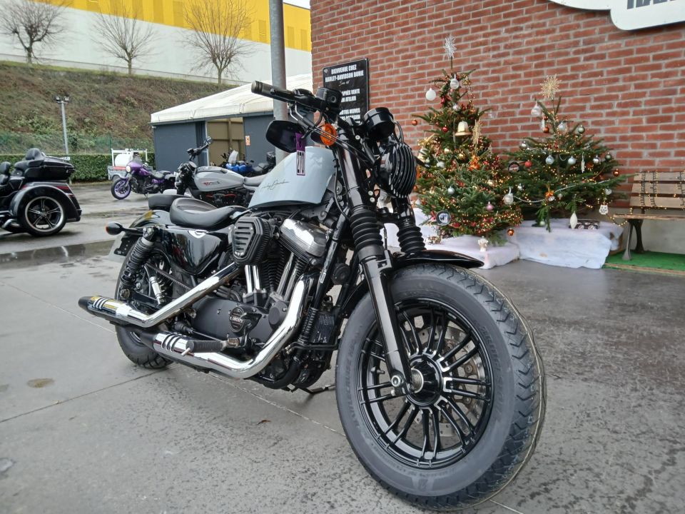 HARLEY-DAVIDSON SPORTSTER FORTY-EIGHT 1200 4