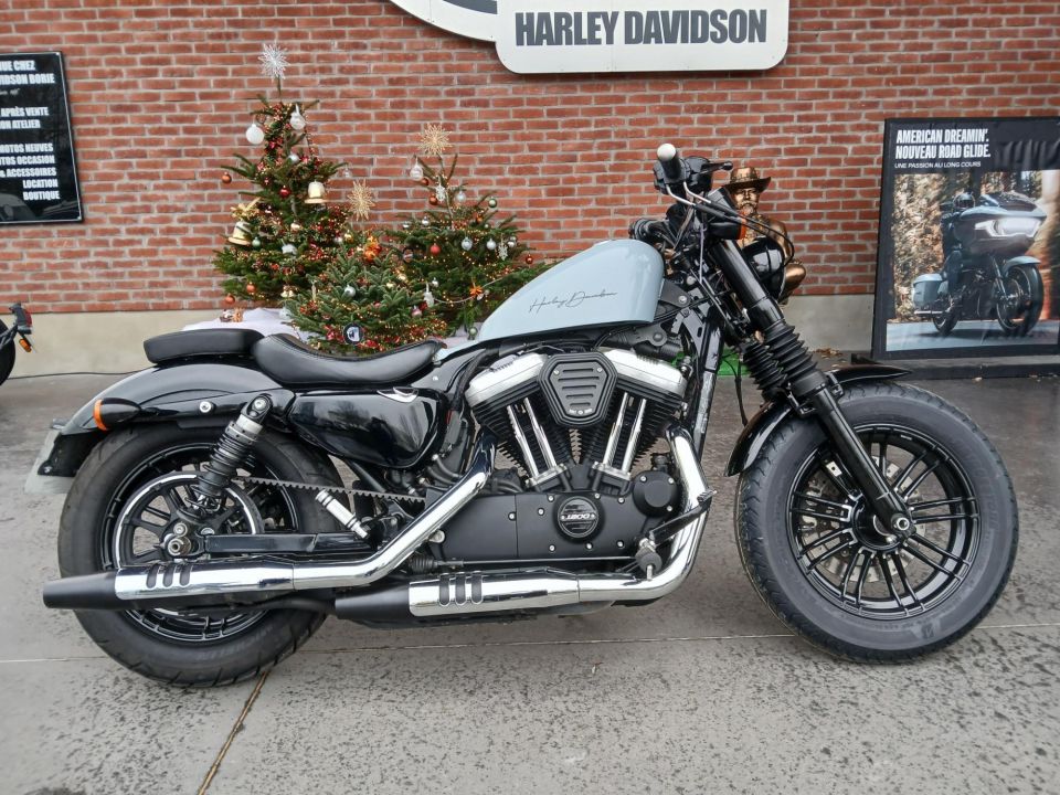 HARLEY-DAVIDSON SPORTSTER FORTY-EIGHT 1200 4