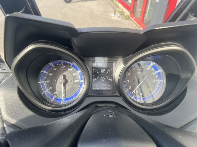 YAMAHA XP T-MAX 560 4