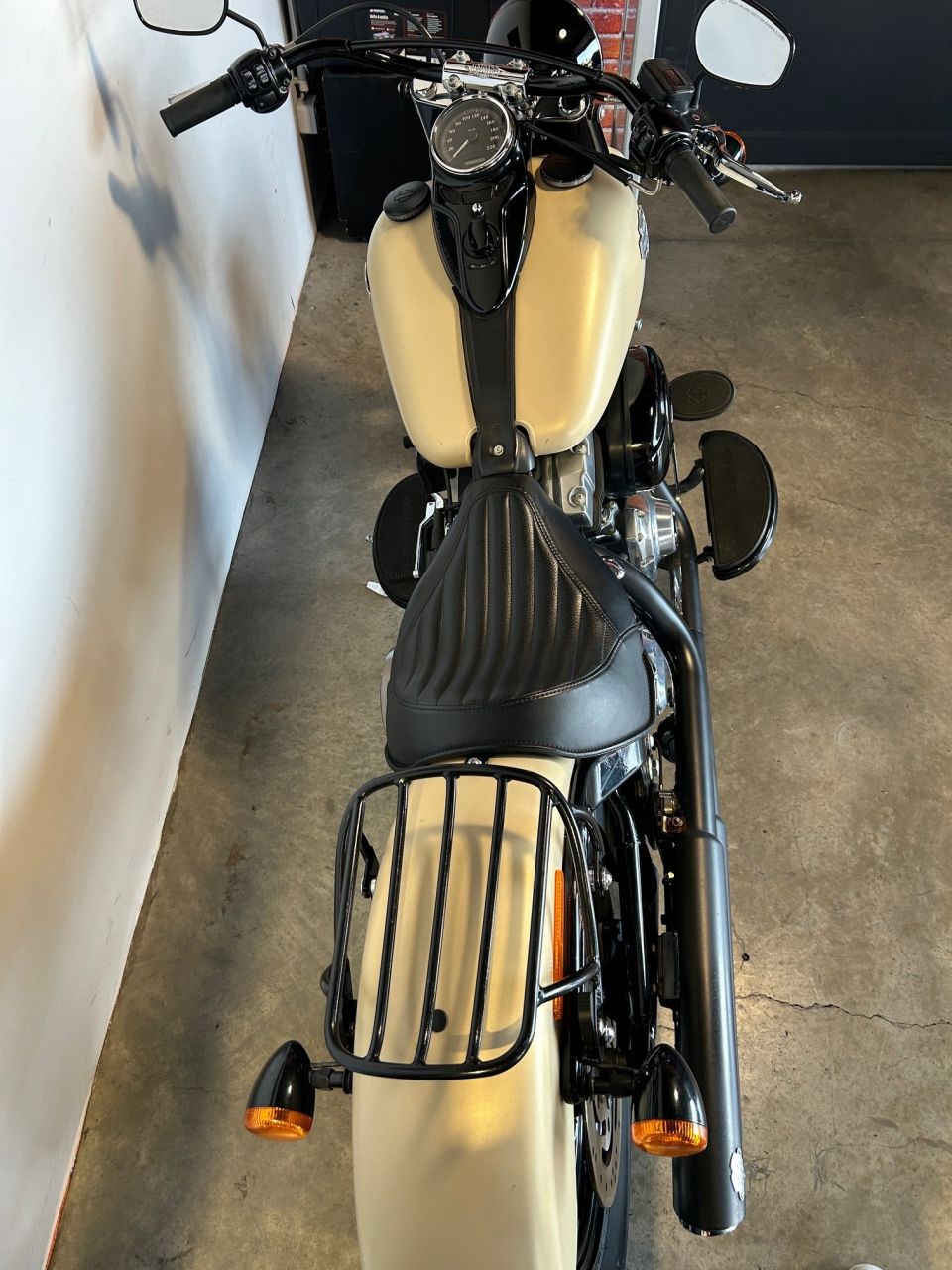 HARLEY-DAVIDSON SOFTAIL SLIM 1690 4