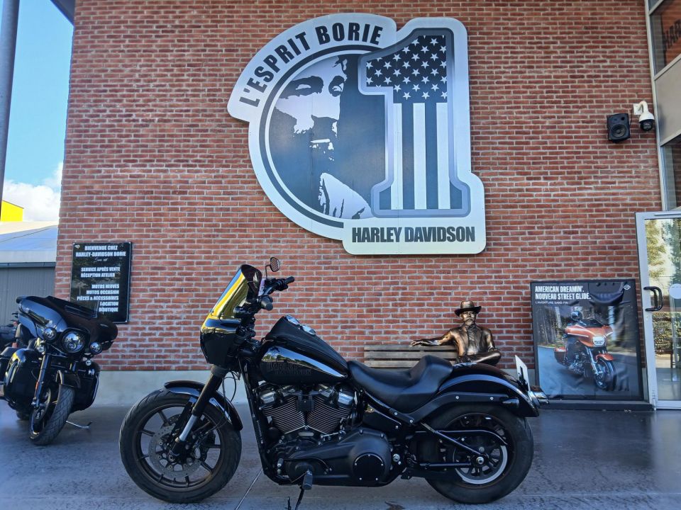 HARLEY-DAVIDSON SOFTAIL LOW RIDER 1870 S 4