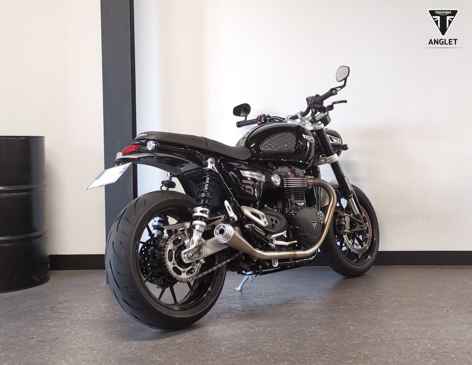TRIUMPH SPEED TWIN 1200 4
