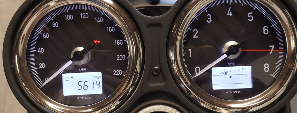 TRIUMPH SPEED TWIN 1200 4