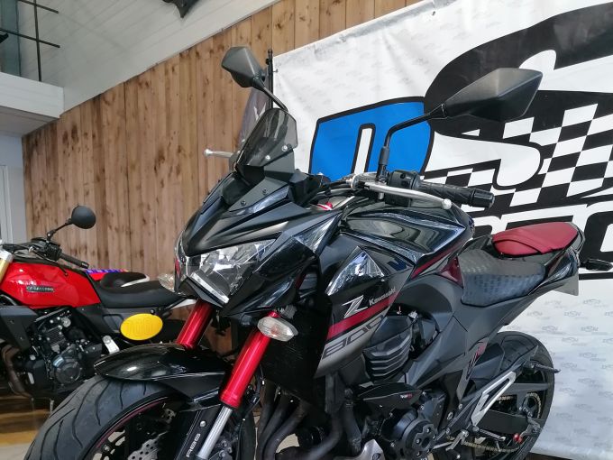 KAWASAKI Z 800 SUGOMI 4