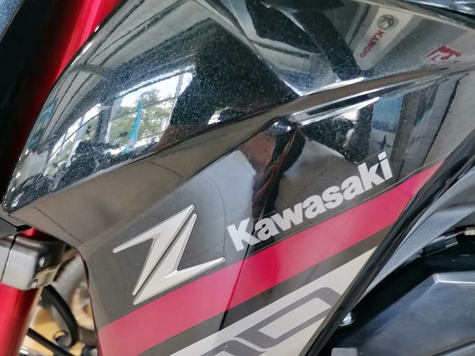 KAWASAKI Z 800 SUGOMI 4