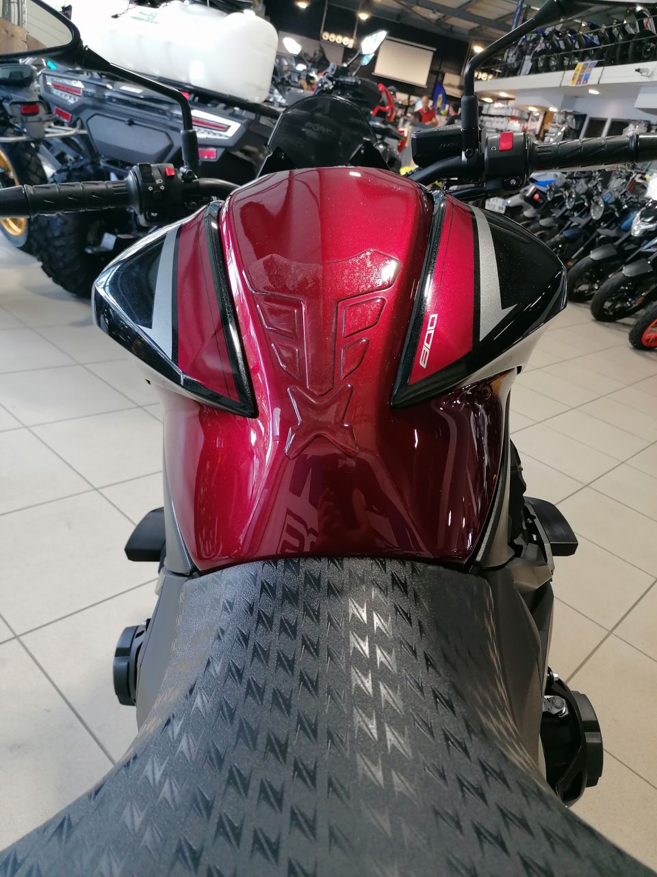 KAWASAKI Z 800 SUGOMI 4