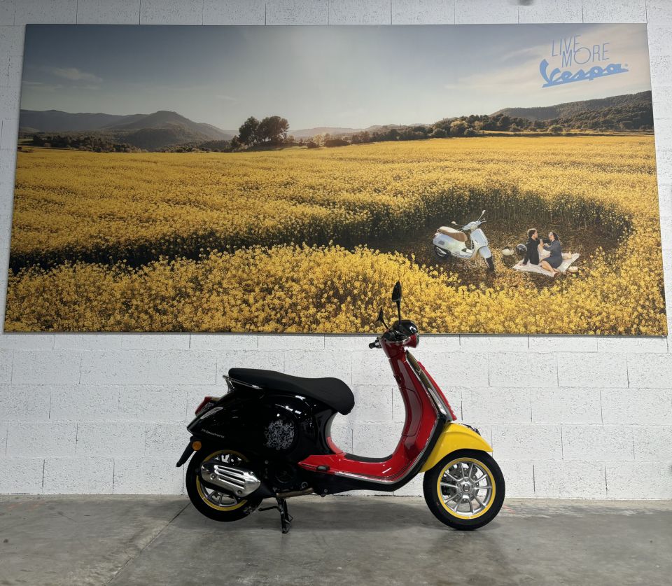 VESPA PRIMAVERA 125 4