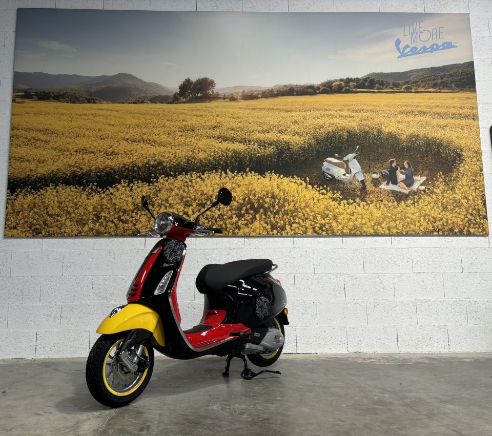 VESPA PRIMAVERA 125 4