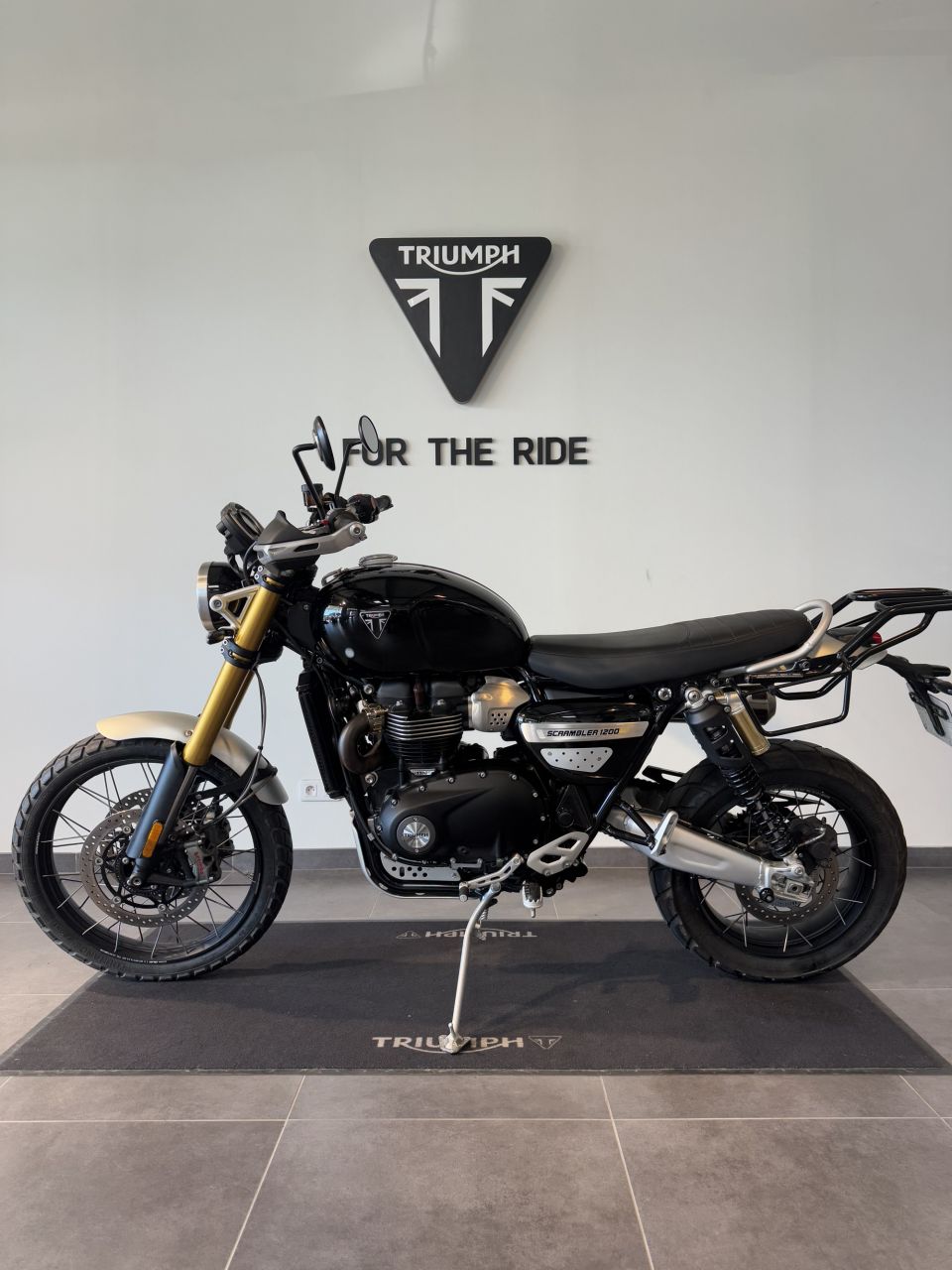 TRIUMPH SCRAMBLER 1200 XE 4