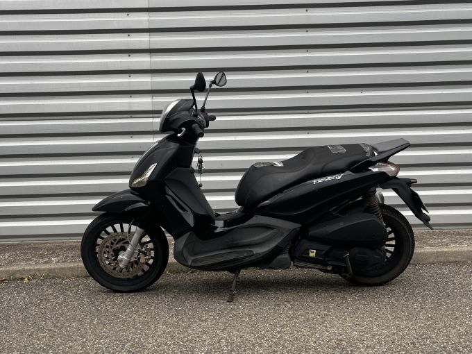 PIAGGIO BEVERLY 300 4