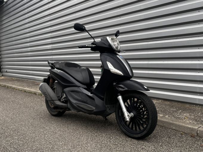 PIAGGIO BEVERLY 300 4