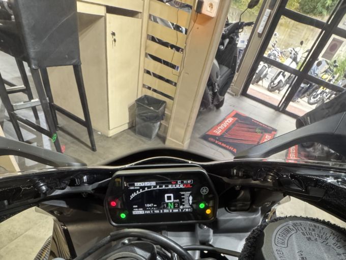 YAMAHA YZF 1000 R1 M 4