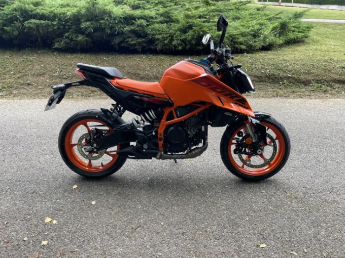 KTM 390 DUKE ABS 4