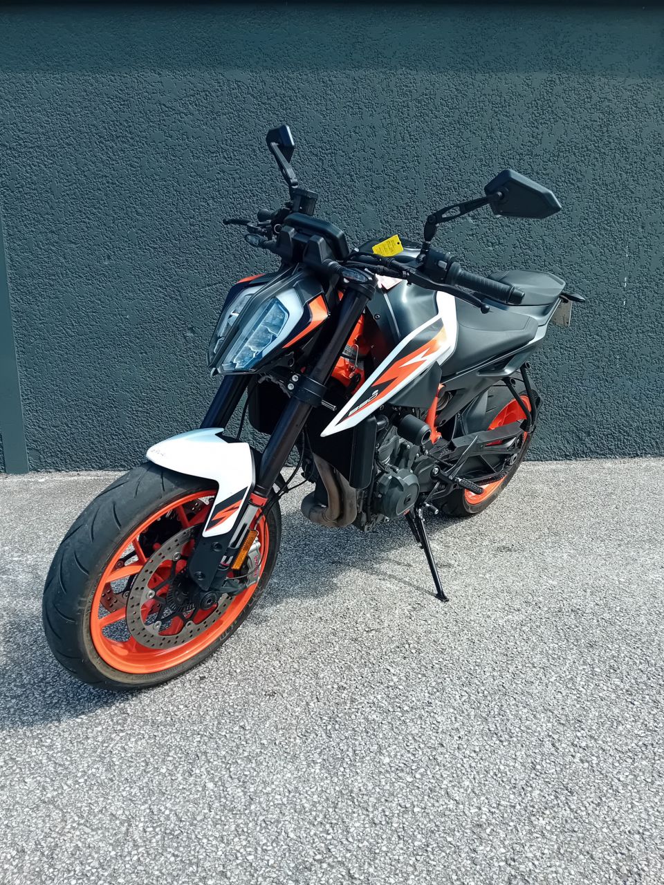 KTM 890 DUKE R 4