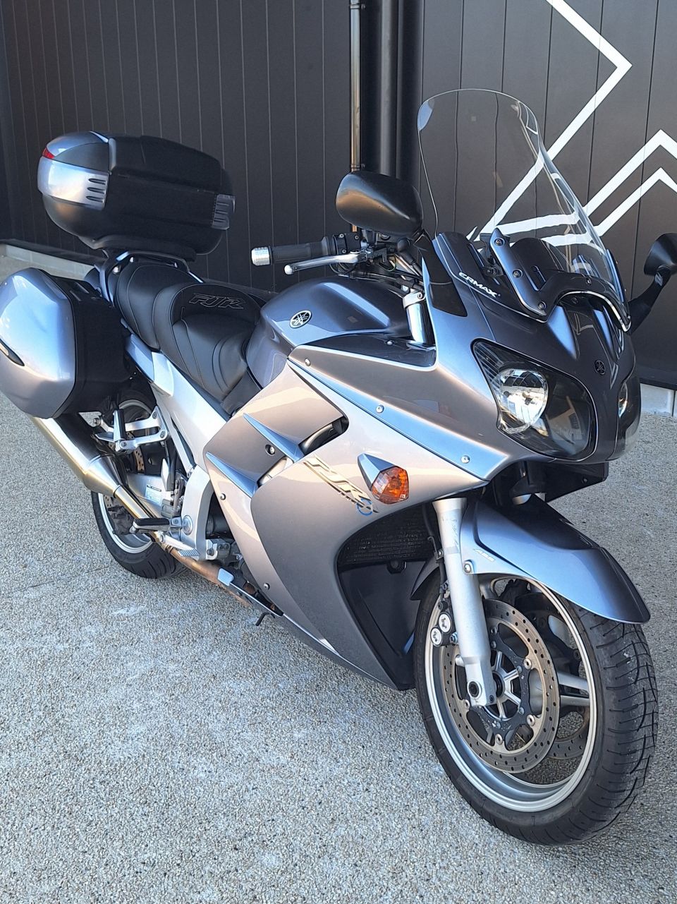 YAMAHA FJR 1300 ABS 4