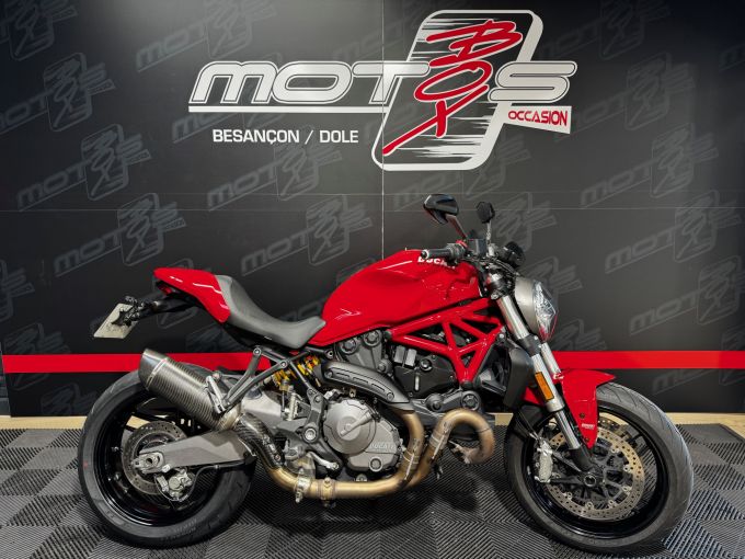 DUCATI MONSTER 821 4